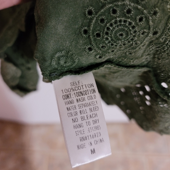 Olive Green Boho Crochet Blouse - Picture 4 of 7